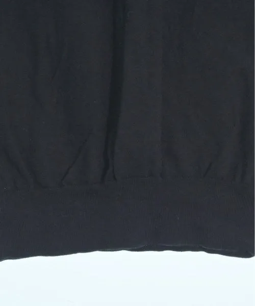 iki Sweaters