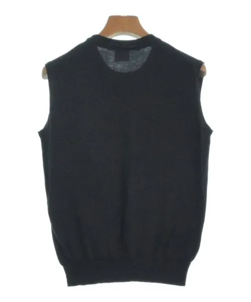 iki Sweaters