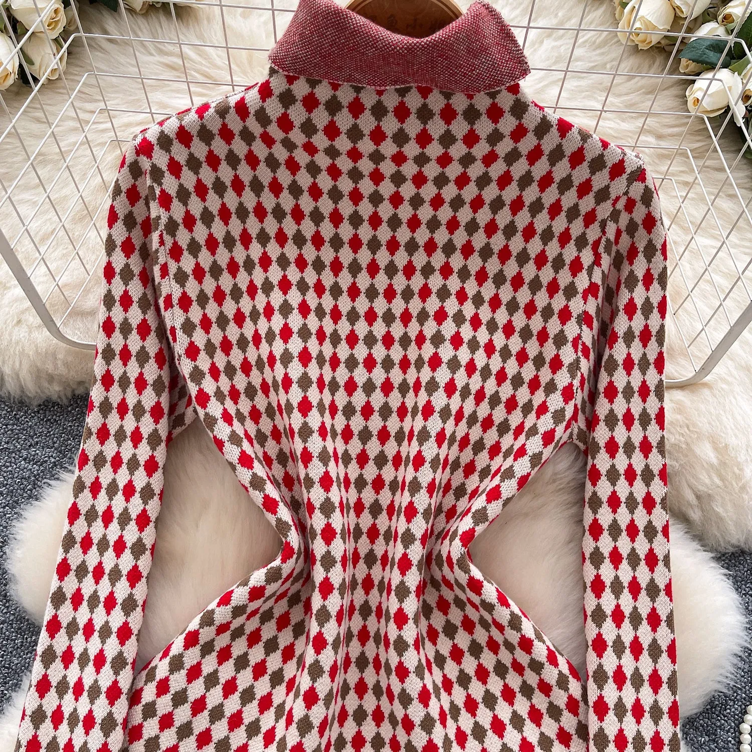 Turtleneck Lozenge Printed Knitwear